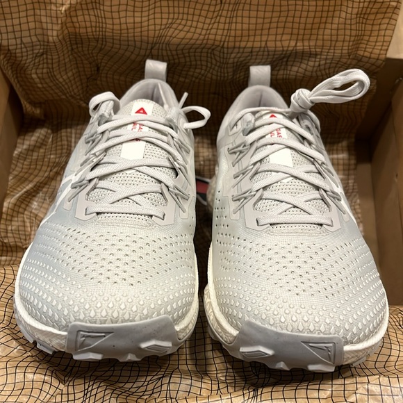 FREE SHIP Limited Edition Floral Nike React Pegasus Trail 4 NWT - Picture 14 of 16